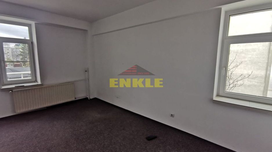 Închiriez spațiu comercial - Poză 10