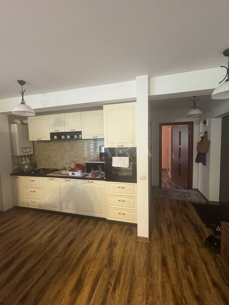 Apartament cu 2 camere, 51 mp, situat in zona Câmpului. - Poză 2