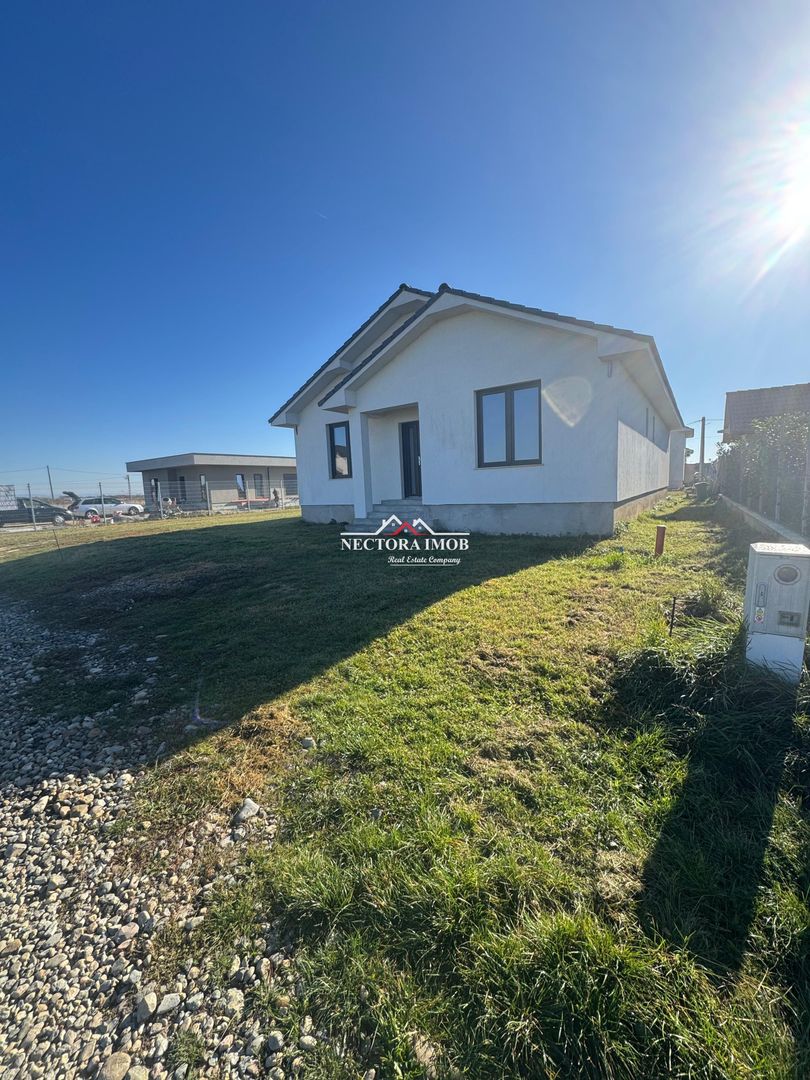 NECTORA IMOB-Casa moderna noua, 4 cam, 2 bai, Zona Osorhei,780mp teren - Poză 15