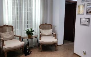 Vanzare apartament in vila ultracentral - Poză 1