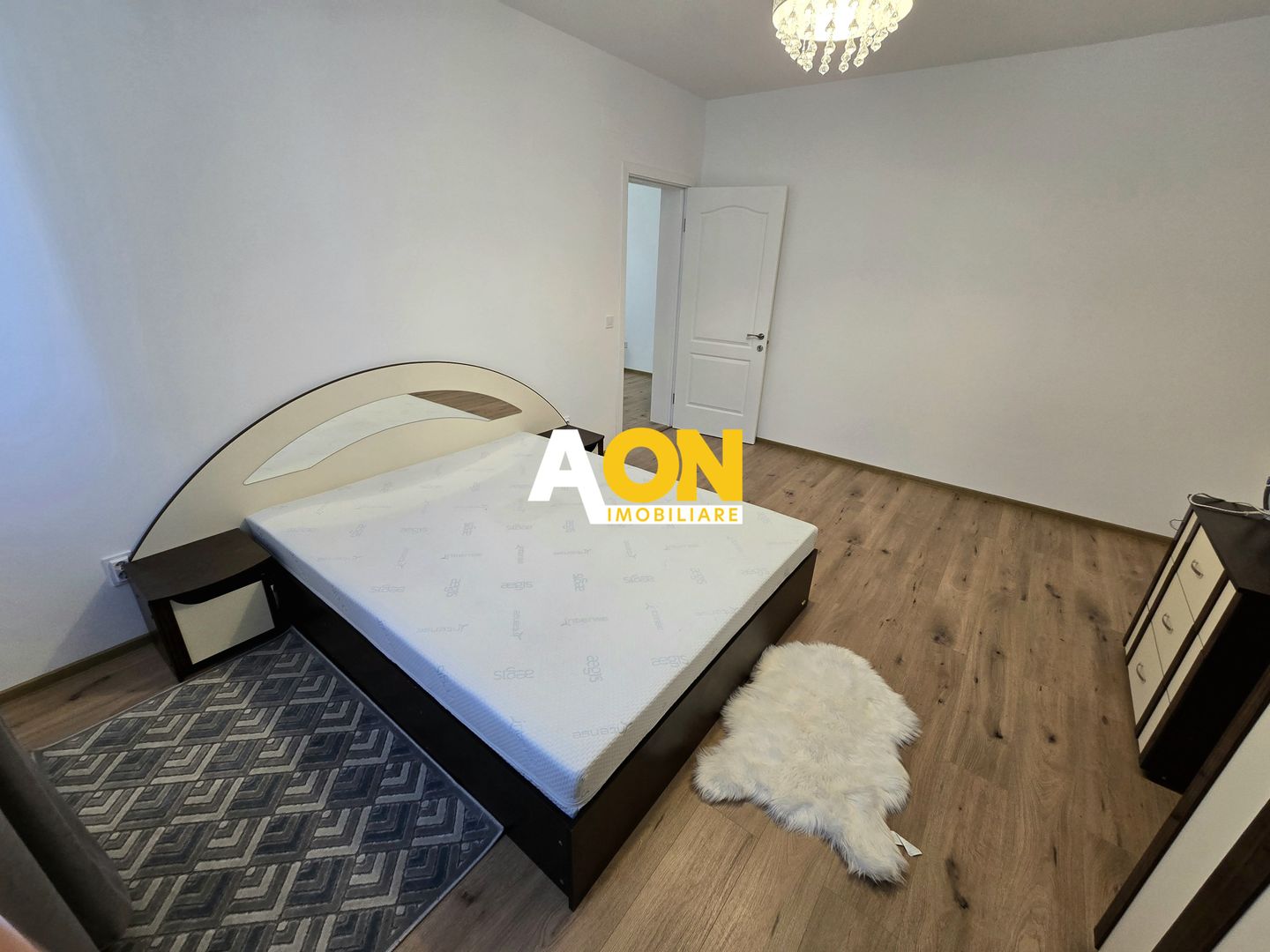 Apartament cu 3 Camere, Etaj 1, Bloc Nou, Zona Alba Mall - Poză 5