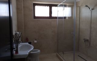 BRASADAS vinde vila 5 cam 190mp teren 10 ari str. Dara. - Poză 5