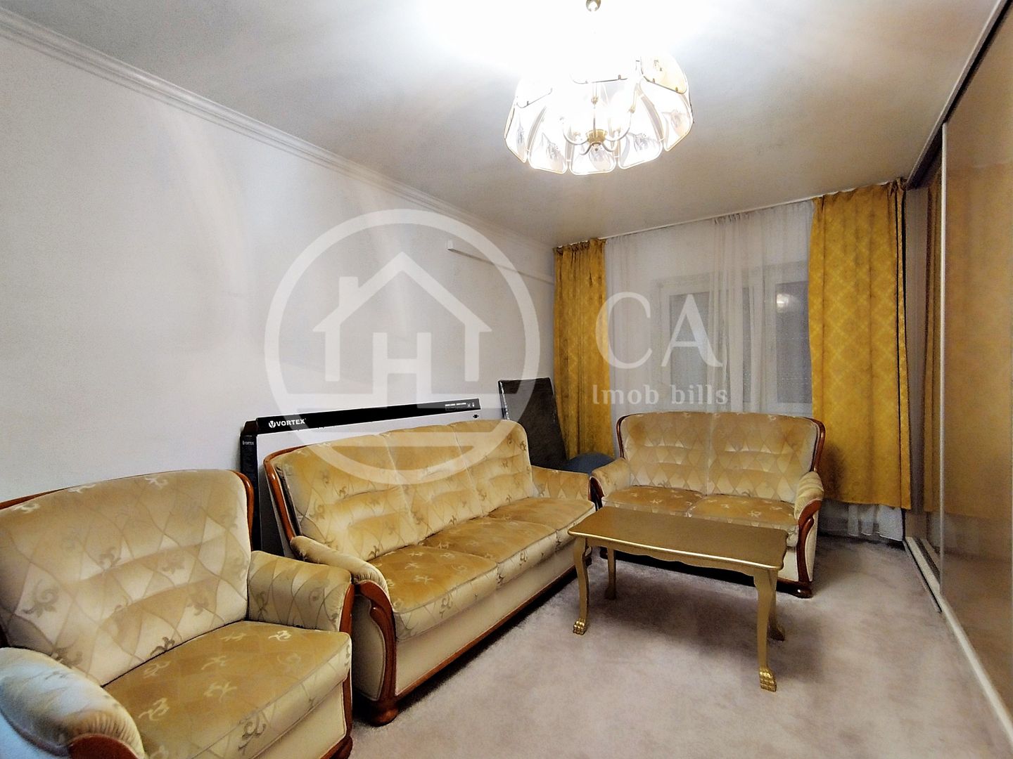 Apartament de vânzare cu 3 camere în zona Nufarul, Oradea - Poză 4