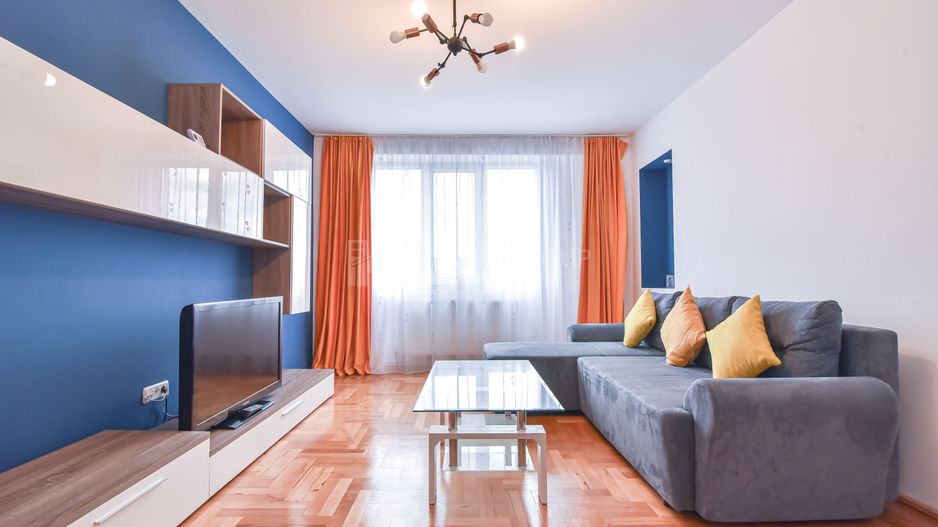 Apartament superb 3 camere, decomandat, Centrul Civic - Poză 1