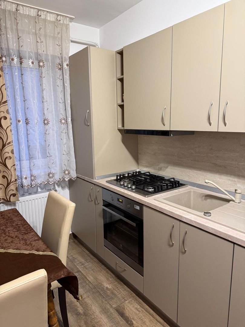 Apartament de inchiriat in cetate - Poză 6