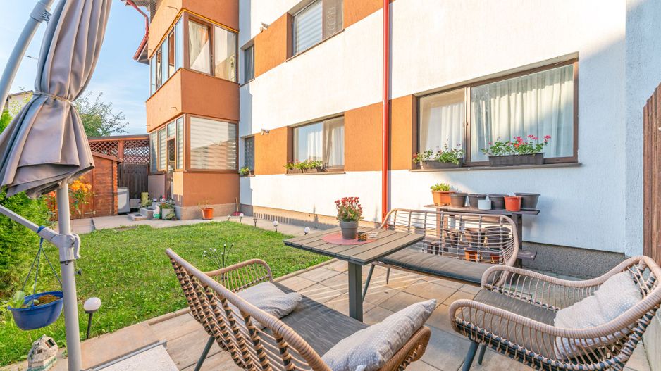 Apartament Sânpetru | 70 mp Suprafață Totală + Curte Proprie | Parcare - Poză 1