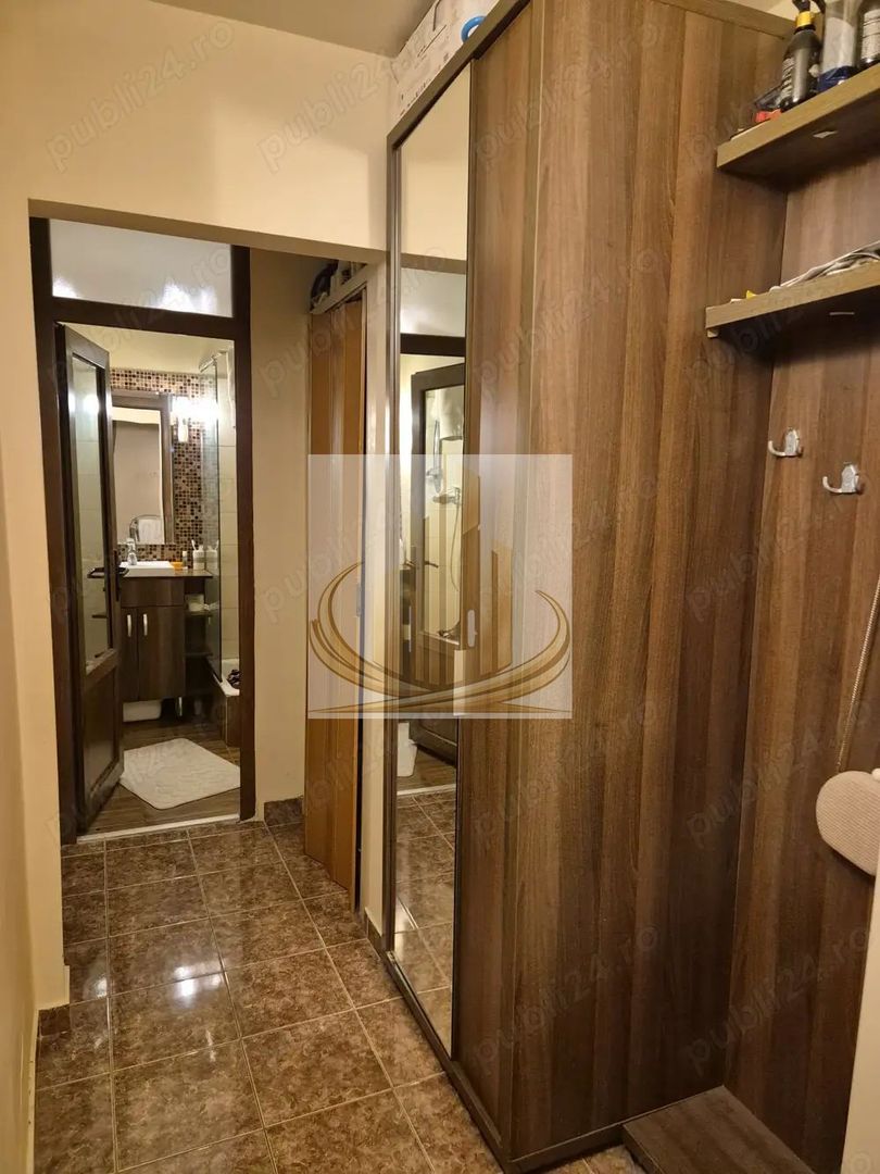 Apartament 4 camere, 76mp + 3 balcoane, zona Calea Aradului - Poză 8