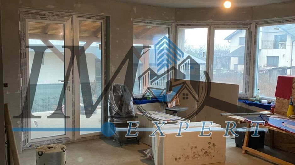 Casa de vanzare la rosu in Micesti - Poză 2