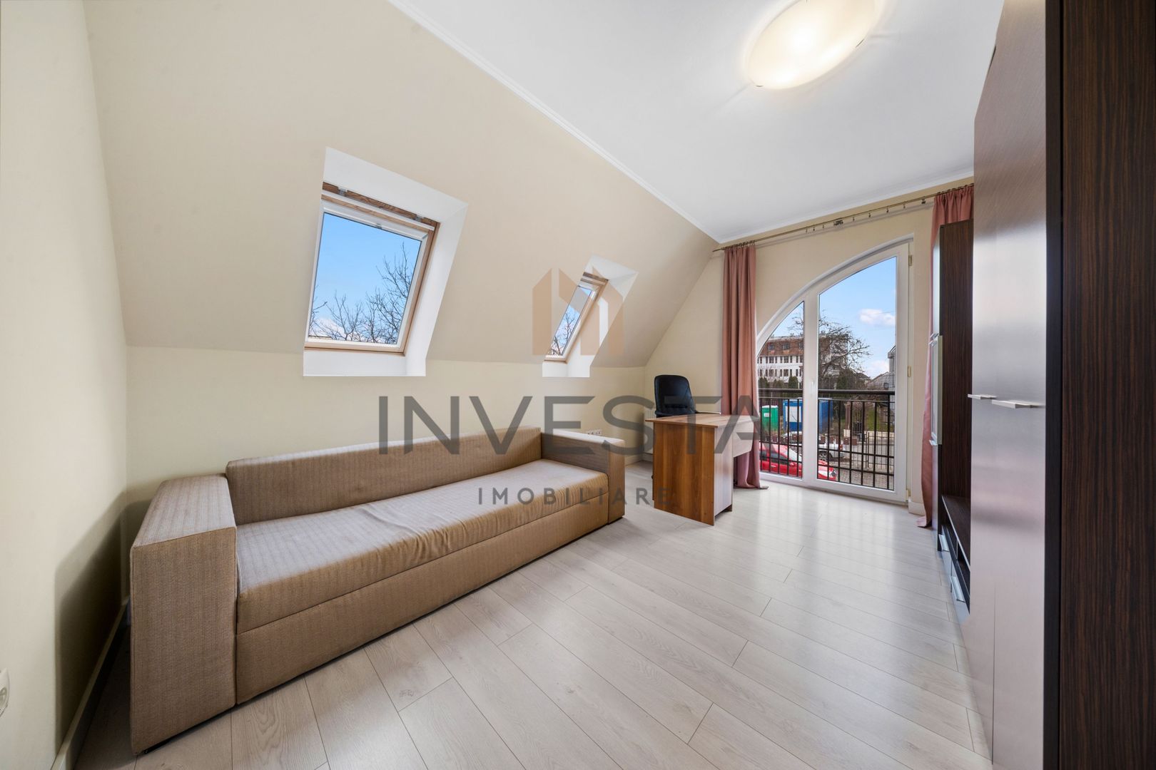 Apartament 174 mp in vila, Andrei Muresanu – Parcul Engels - Poză 10