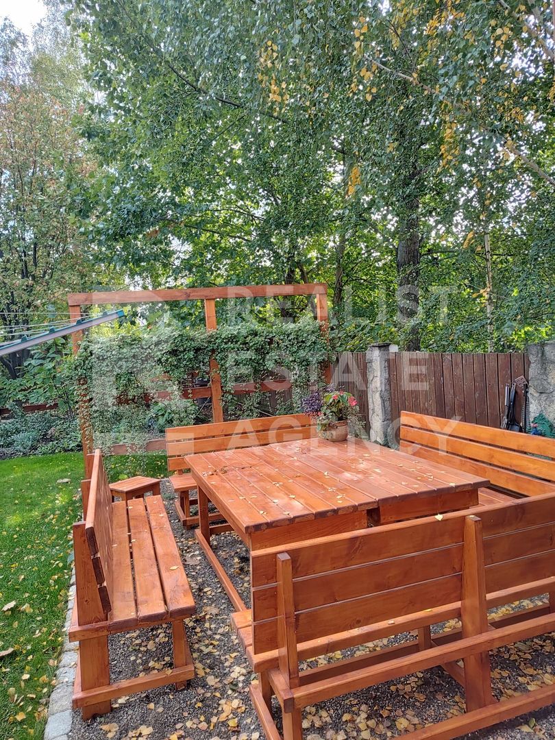 Vilă individuală 430 mp utili, teren 2.000 mp, panouri solare - Poză 17