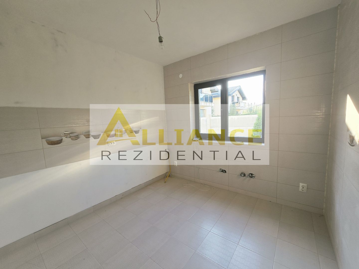 Vila individuala-P+1E+M-560mp teren-pomi fructiferi-beci - Poză 3