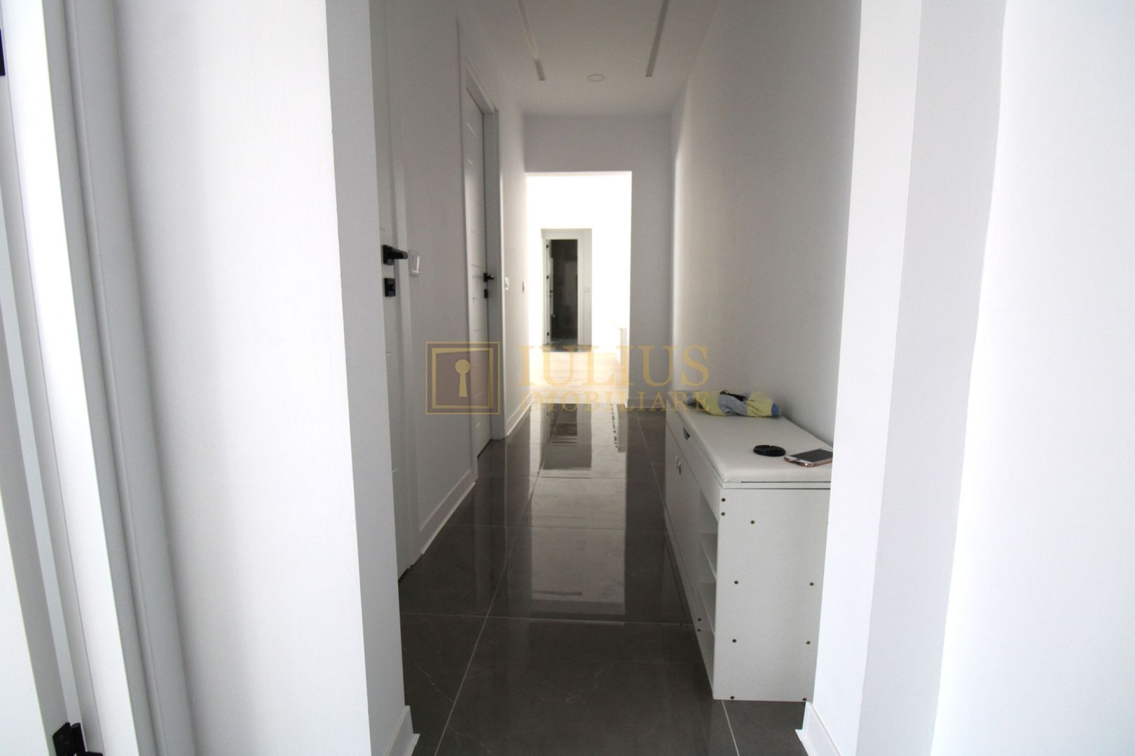Apartament in Calea Sagului - Poză 12