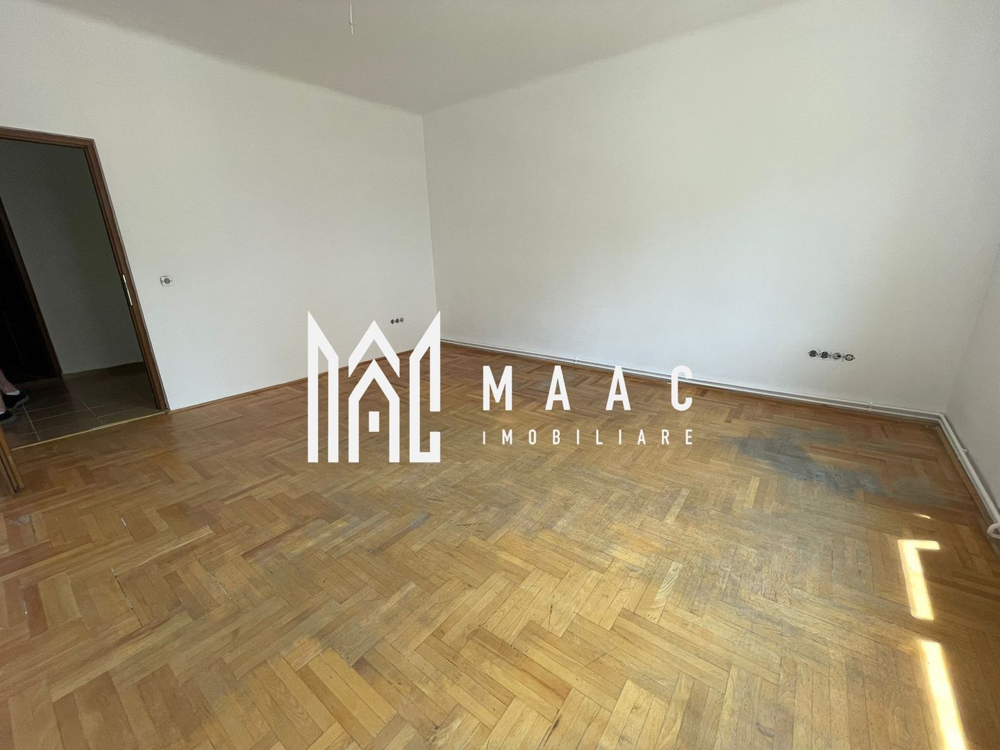 Spatiu comercial I 2 camere I Parter I Bulevardul Victoriei - Poză 2