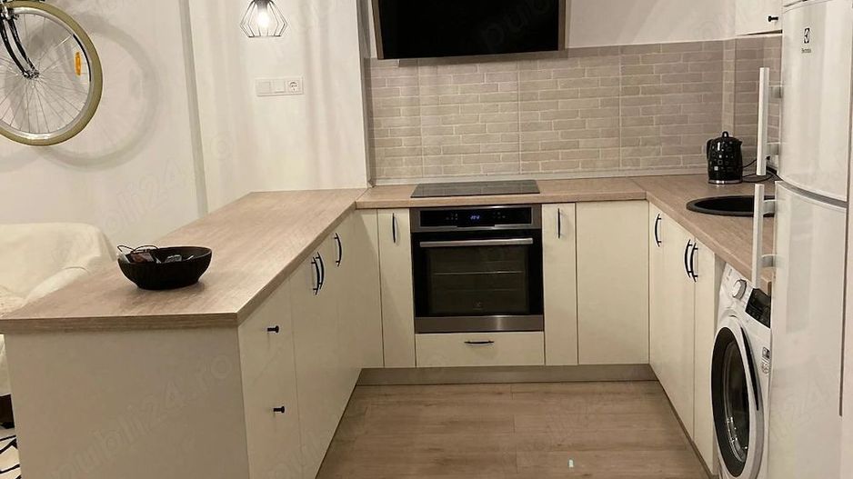 Apartament cu 2 camere, 57 mp utili, mobilt, utilat, Sebes - Poză 5