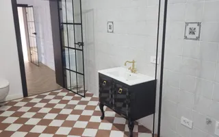 Casă renovată integral – ideală pentru birou/cabinet, sediu de firma - Poză 11