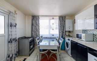 Casa la pret de garsoniera | Zona Lunca Argesului – Scenic, Pitesti - Poză 7