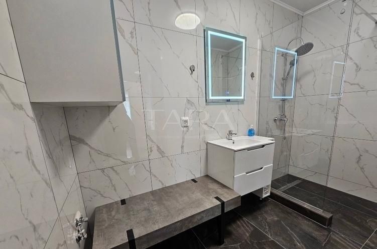 Apartament cu 2 camere finisat și mobilat, zona Eroilor, Florești. - Poză 5