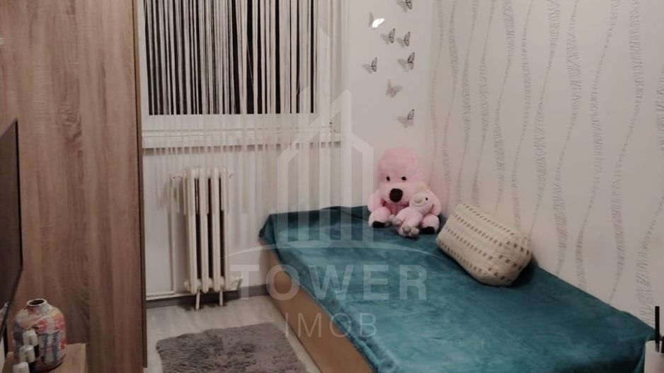 Apartament 3 camere decomandat, etaj intermediar - Poză 8