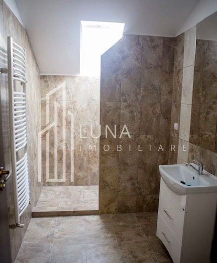 Apartament penthouse cu scara interioara - 3 dormitoare, Cornisa - Poză 7