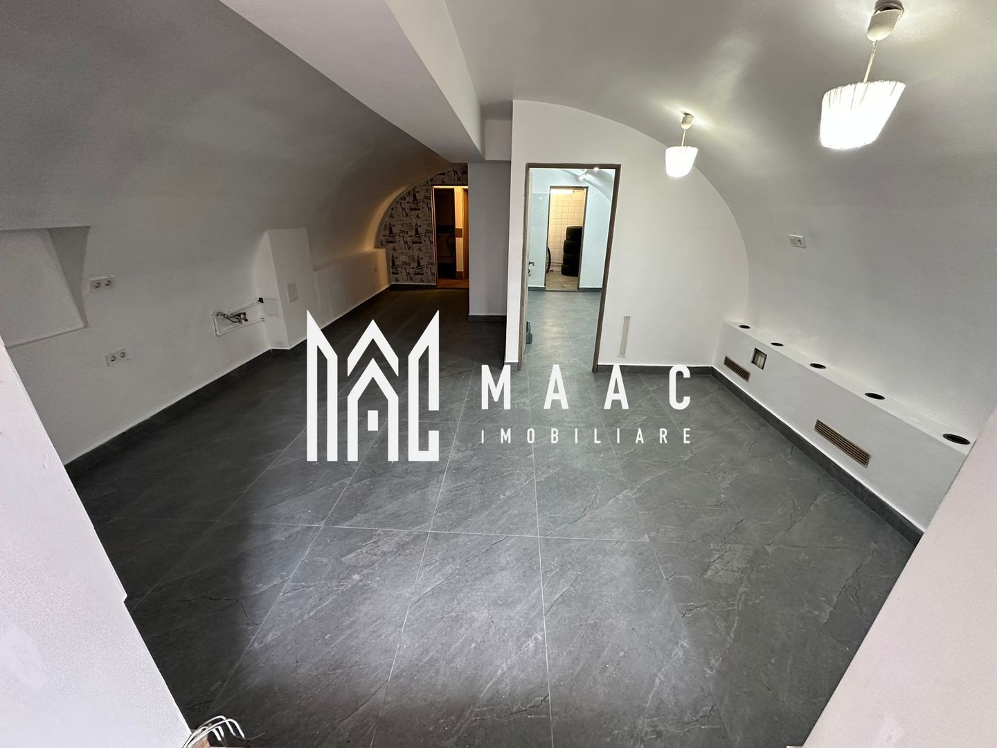 Spațiu comercial I 55 mp I Bucătărie I Gr. Sanitar I Central - Poză 1