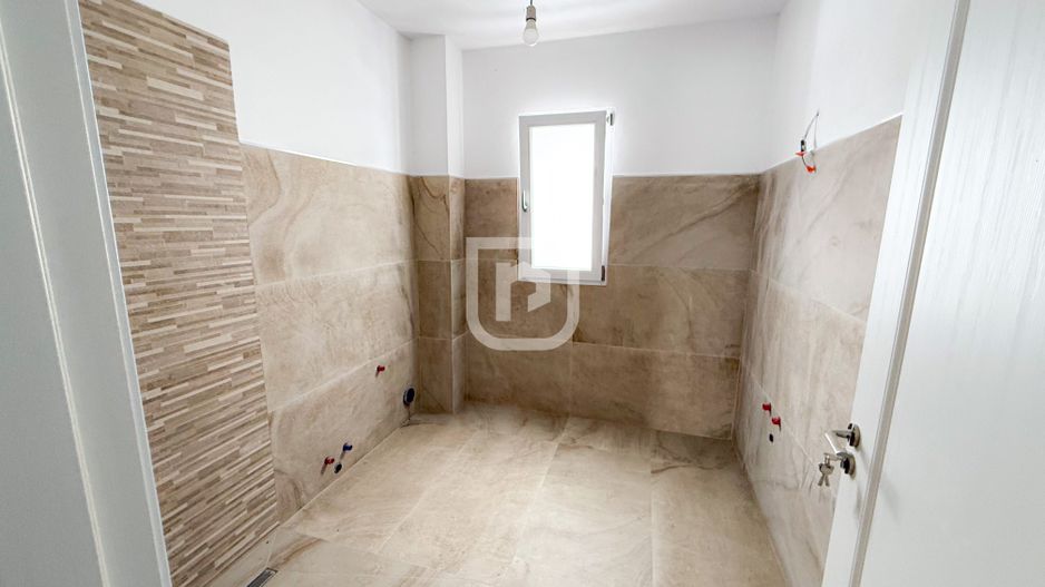 Casă S+P+E, 320 mp utili, teren 2.650 mp – zona Aurel Vlaicu, Suceava - Poză 11