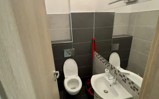 3 camere Semidecomandat | 2 bai | Parcare | Mobilat Utilat | Curte - Poză 12