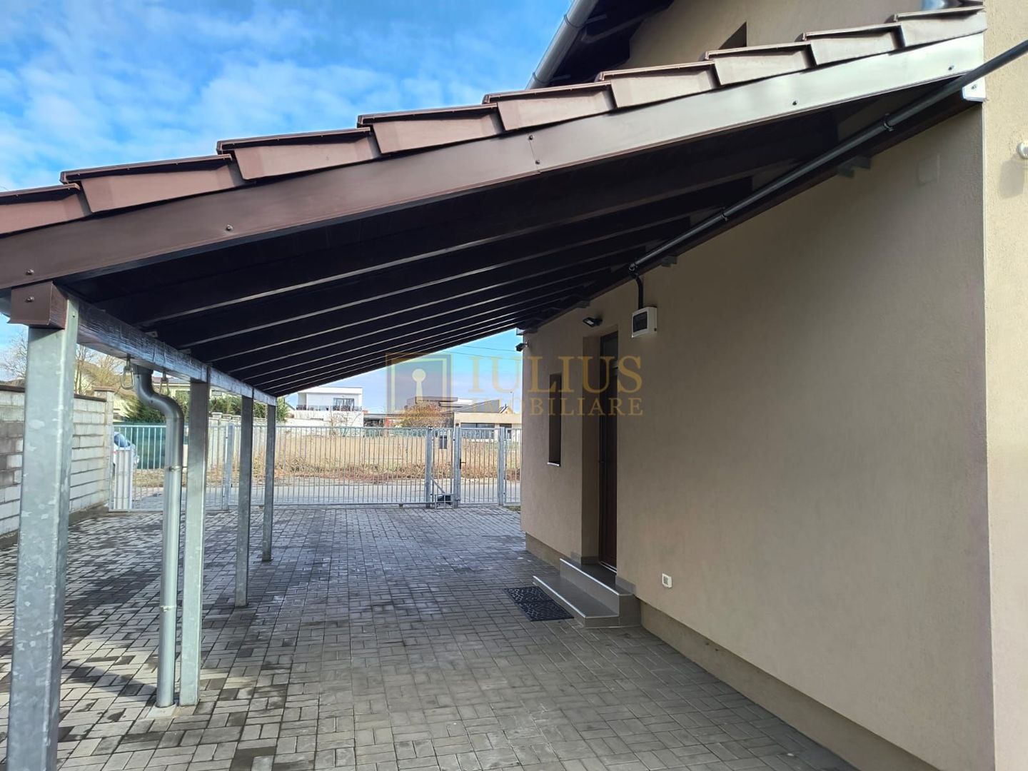 2 dormitoare, 80 mp utili, gradina si curte proprie de 300mp. - Poză 25