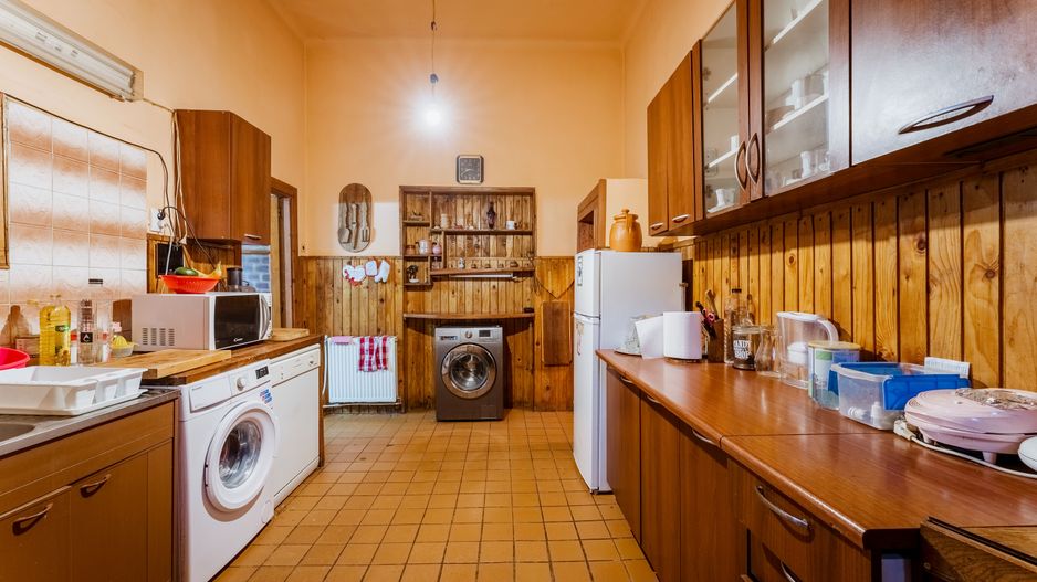 Apartament cu 3 camere central - Poză 6