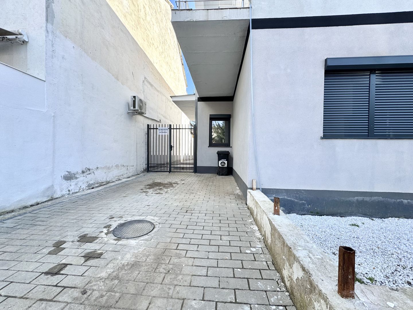 Confort și liniște: 3 camere cu curte – Lipovei - Poză 33