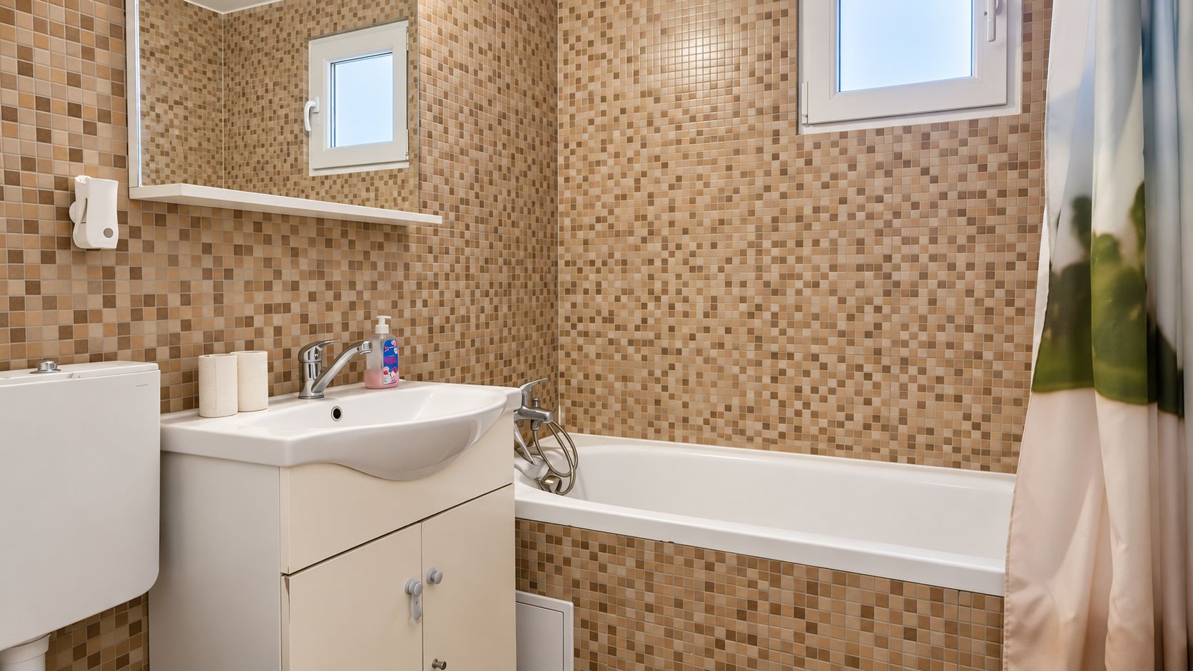 Apartament cu 3 camere de vanzare in zona Radovanu/Colentina - Poză 16