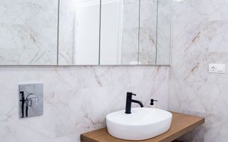 APARTAMENT DE LUX CU 3CAMERE LA INCHIRIERE IN BLOC NOU IN ZONA BANEASA - Poză 14