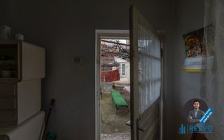 Casă cu teren în poziție ultracentrală | Vad comercial exceptional - Poză 11