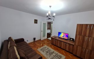 Apartament 3 camere, Parter, Semidecomandat, Zona Cetate - Poză 2