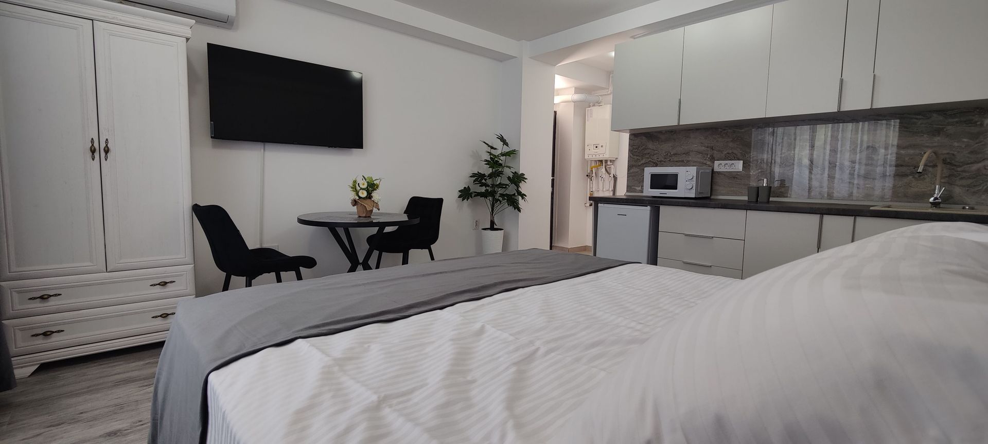 Studio modern, 30 mp | Strada Samuil Vulcan - Poză 1