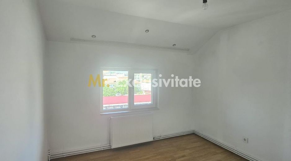 De vânzare apartament 2 camere decomandat | Zona 8 Mai - Poză 17