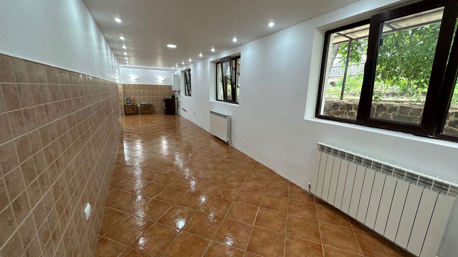 Vilă tip duplex, modernizată 2023,  teren 913 mp, zona Cartier; - Poză 3