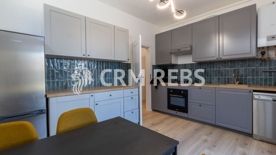 Hotel de vanzare cu priveliste la mare - Poză 13