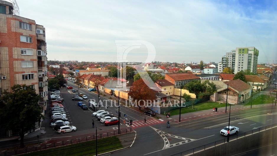 Apartament 3 camere | 2 dormitoare | Centrul Civic | Oradea - Poză 16