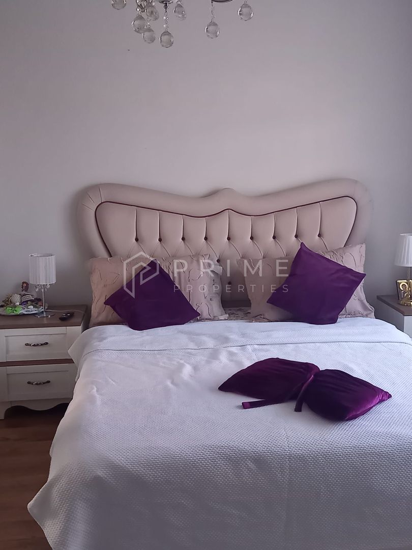 Casa perfectă pentru familie – curte, foișor cu grătar și garaj triplu - Poză 16