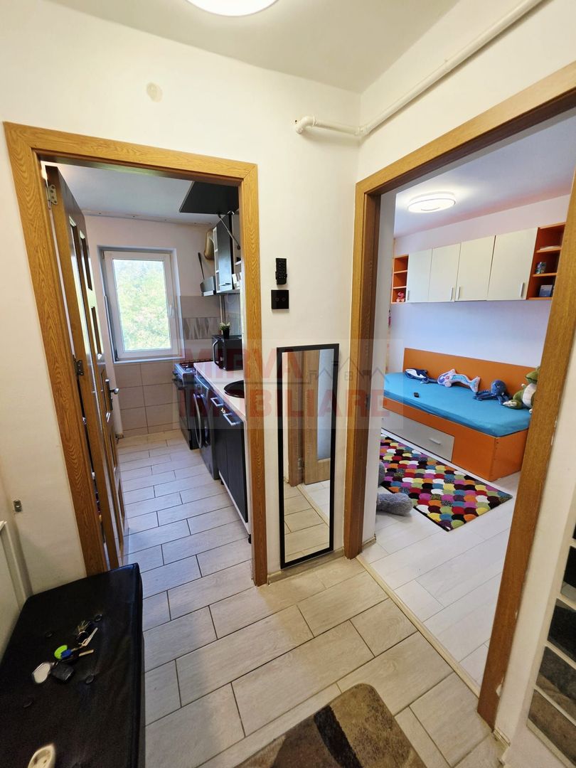 Apartament 3 camere decomandat | zona Baraolt | Mobilat si utilat - Poză 13