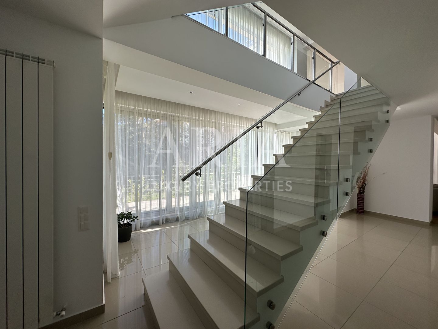 VILA INDIVIDUALA PIPERA Erou Iancu Nicolae - Poză 6