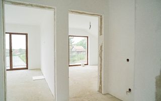 CASA INDIVIDUALA FELEACU 1000 MP CURTE - Poză 2