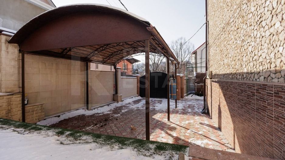 Vânzare, casă 4 camere, str-la Tudor Vladimirescu, Durlești - Poză 6