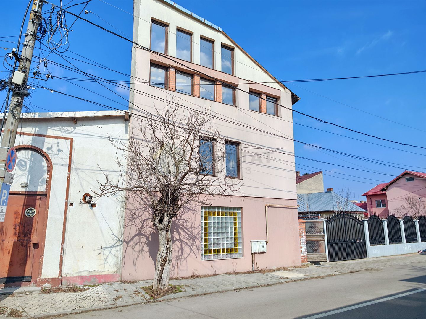 Oportunitate I în Centrul Târgoviștei: Clădire de 498 mp - Poză 24