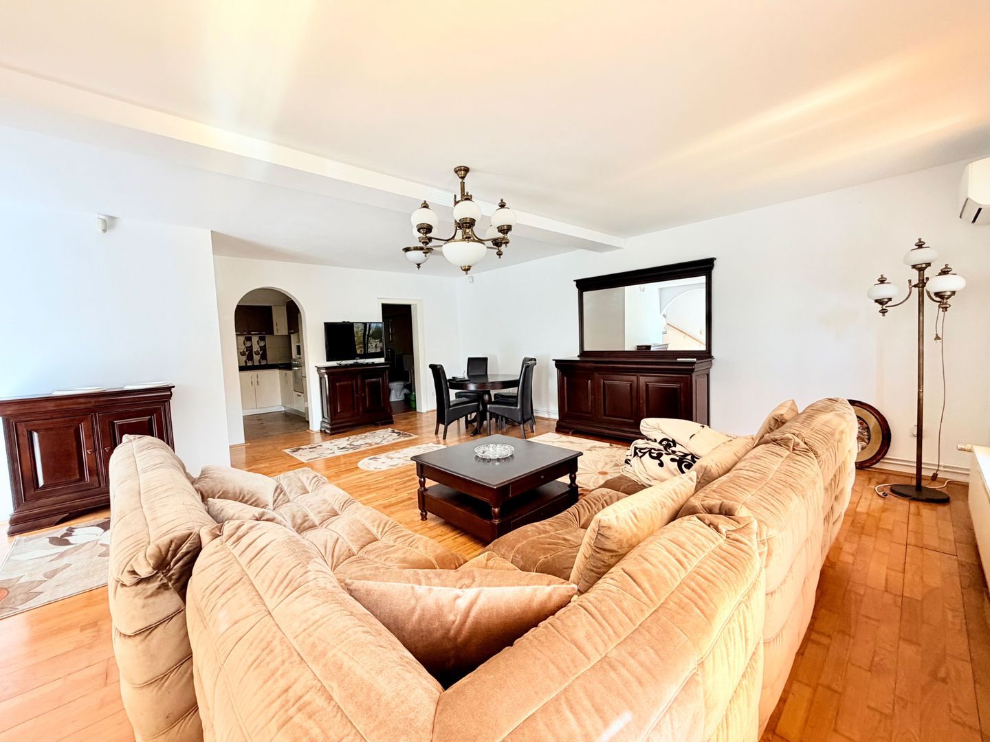 Casa individuală Dumbrăvița intrare - 299.000 euro - Poză 1