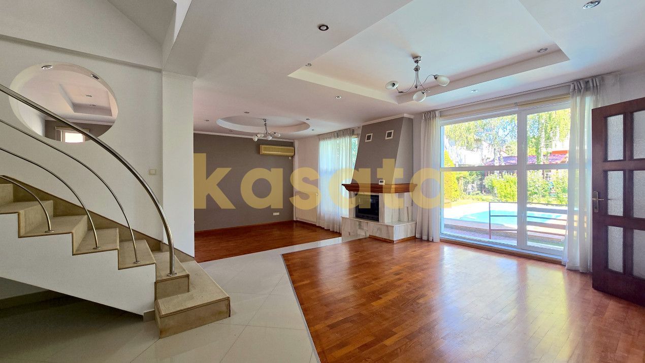 Vila individuala | 7 CAMERE | curte si garaj | PISCINA | IANCU NICOLAE - Poză 1