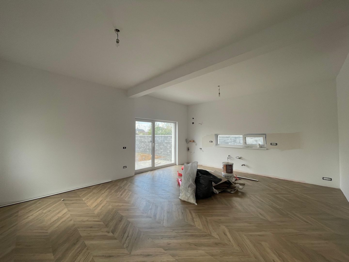 Duplex modern - despartit prin dressing - 4 camere |Urseni| - Poză 4