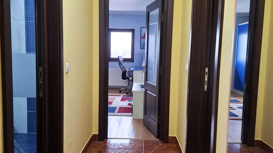 Vila cu 4 camere, Gageni - Poză 18