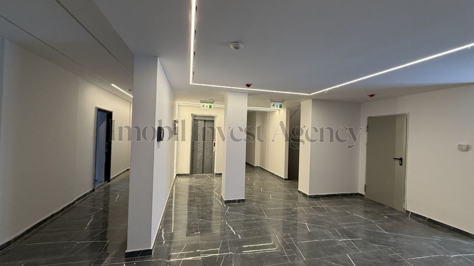 Apartament 3 camere de vanzare Pipera in bloc cu vedere la lac - Poză 23