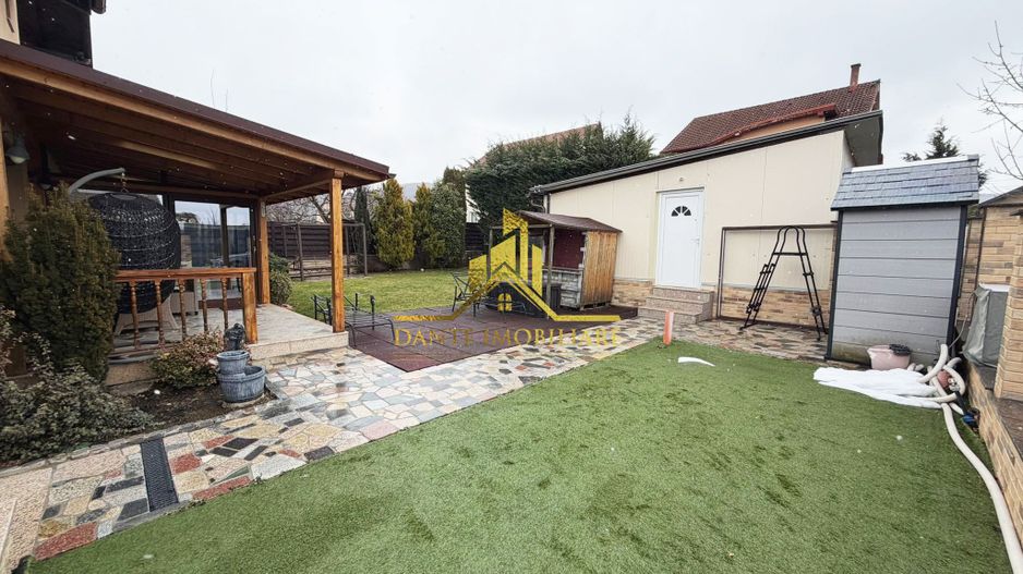 Casa, 3 dormitoare, 3 bai, ultrafinisata, mobilat lux, Faget - Poză 10